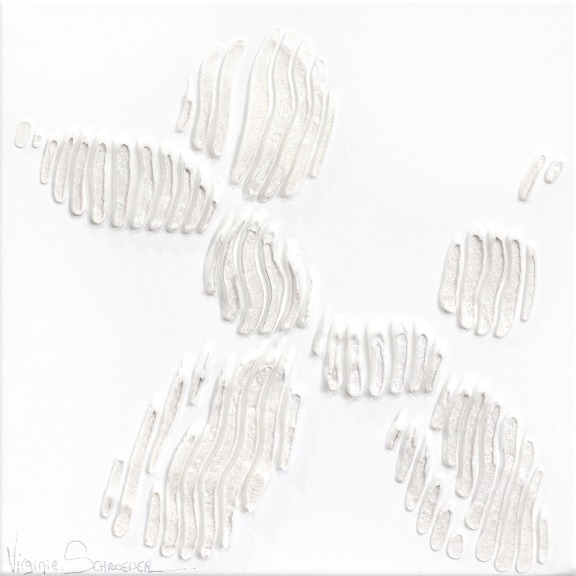 Virginie Schroeder: Pure and Love Dog Balloon image 1