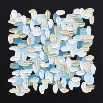 Shiri Phillips: Black And White