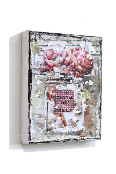 Marion Duschletta: Eau de Chanel image 2