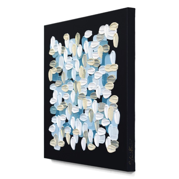 Shiri Phillips: Black And White image 2