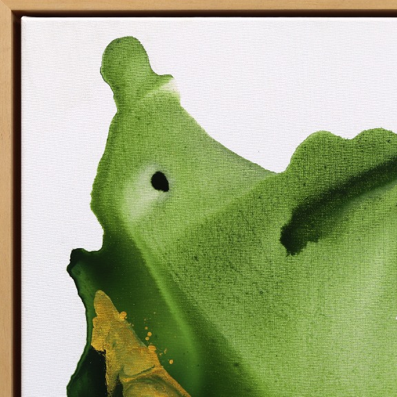 Clara Berta: Gold Moss image 3