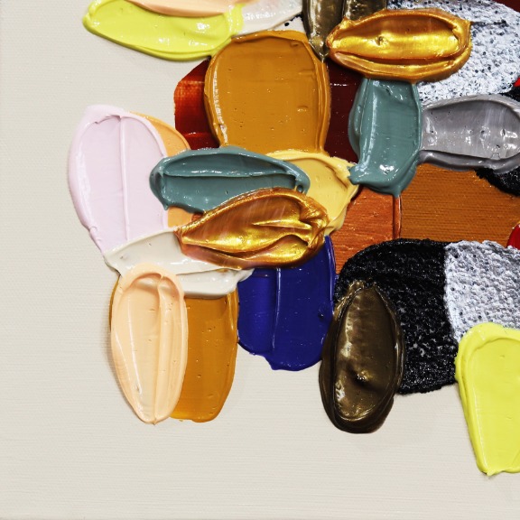 Shiri Phillips: Gold image 4