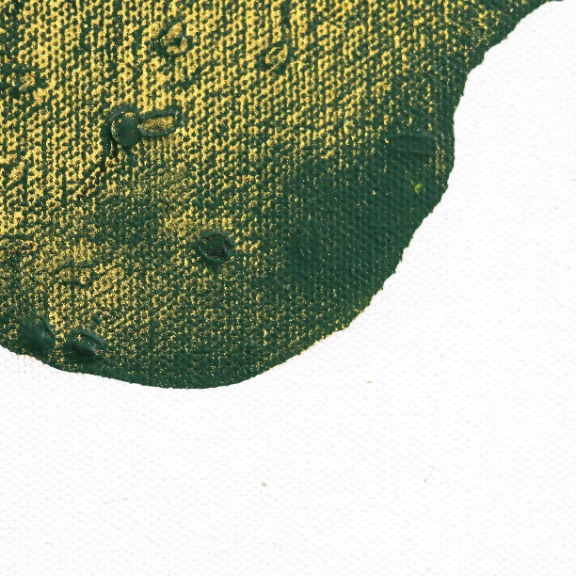 Clara Berta: Golden Emerald image 5