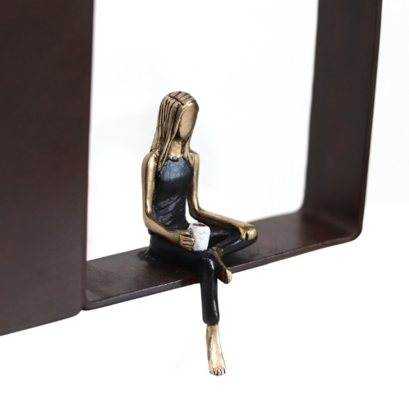 Mireia Serra: Recharging Break 7/18 image 5