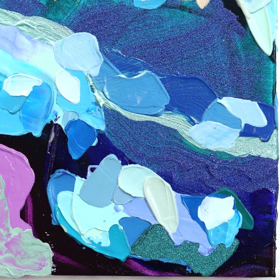 Shiri Phillips: Those Curves image 6