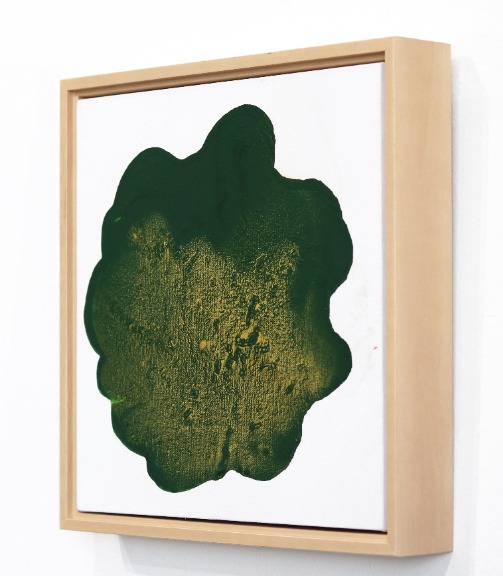Clara Berta: Golden Emerald image 6