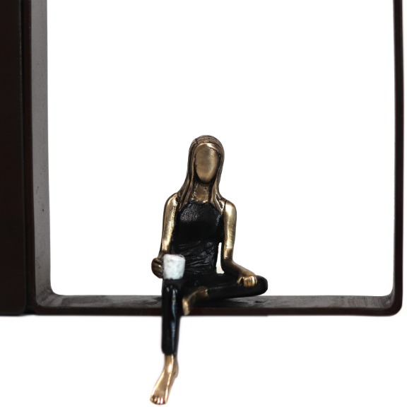 Mireia Serra: Recharging Break 7/18 image 6