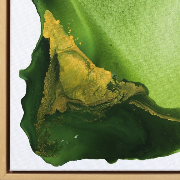 Clara Berta: Gold Moss image 7
